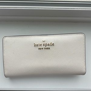 Kate Spade Crème Wallet